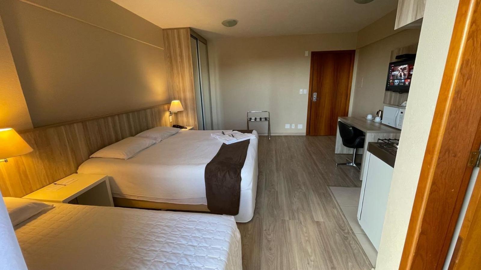 Aquarius Flat Aptos E Suites Santa Cruz do Sul Ngoại thất bức ảnh